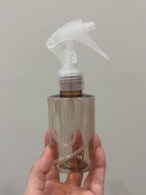 Envase de PLÁSTICO MARRÓN CLARO 125ml + tapa gatillo TRANSPARENTE