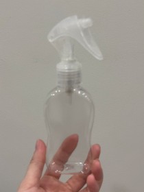 Envase de PLÁSTICO TRANSPARENTE 100ml onda + tapa GATILLO TRANSPARENTE