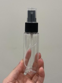 Envase de PLÁSTICO TRANSPARENTE 60ml largo + tapa spray negro