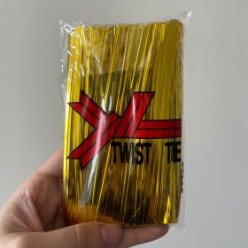 Alambre para atar 12cm, 750 unidades aprox DORADO