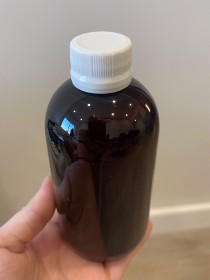 envase plástico ámbar de 250ml+ tapa común blanca 