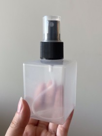 Envase de PLÁSTICO PILAR 125ml + tapa spray negro