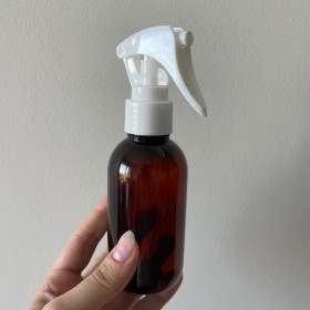 Envase de PLÁSTICO AMBAR 125ml + tapa rociador/gatillo BLANCO