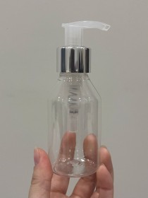 Envase de PLÁSTICO TRANSPARENTE 100ml + tapa tapa jabón/crema plateada