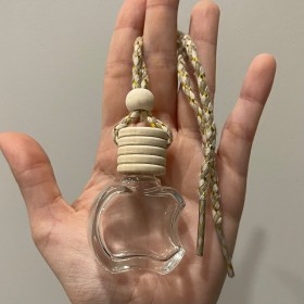 ENVASE DE VIDRIO PARA AROMATIZANTE DE AUTO: MANZANA CLÁSICA