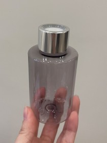 Envase de PLÁSTICO FUME125ml + tapa difusora plateada 