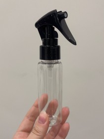 Envase de PLÁSTICO TRANSPARENTE 60ml largo + tapa gatillo negro