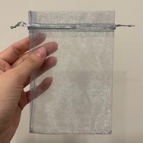Bolsitas de organza 11x16 cm 50 unidades aprox color plateado