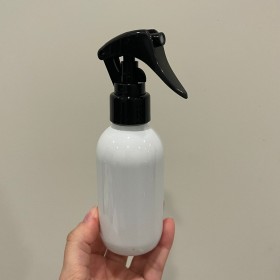 Envase de PLÁSTICO BLANCO 125ml + tapa rociador/gatillo negro