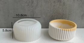 Molde de silicona recipiente/ contenedor/ maceta con rayas 10,5x5cm aprox