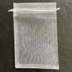 Bolsitas de organza 11x16 cm 50 unidades aprox color blanco