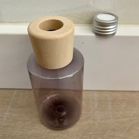 Envase de PLÁSTICO FUME 125ml + tapa difusora metalica + tapa difusora de madera